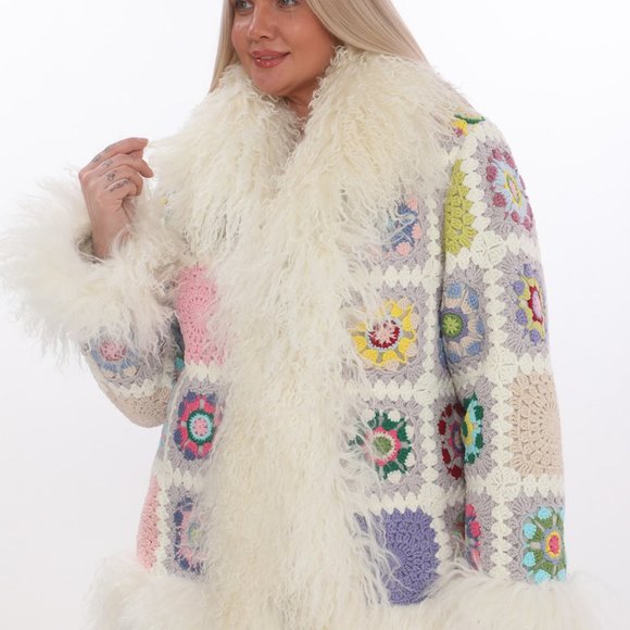 Shearling Jackets - Picture 5 of 7